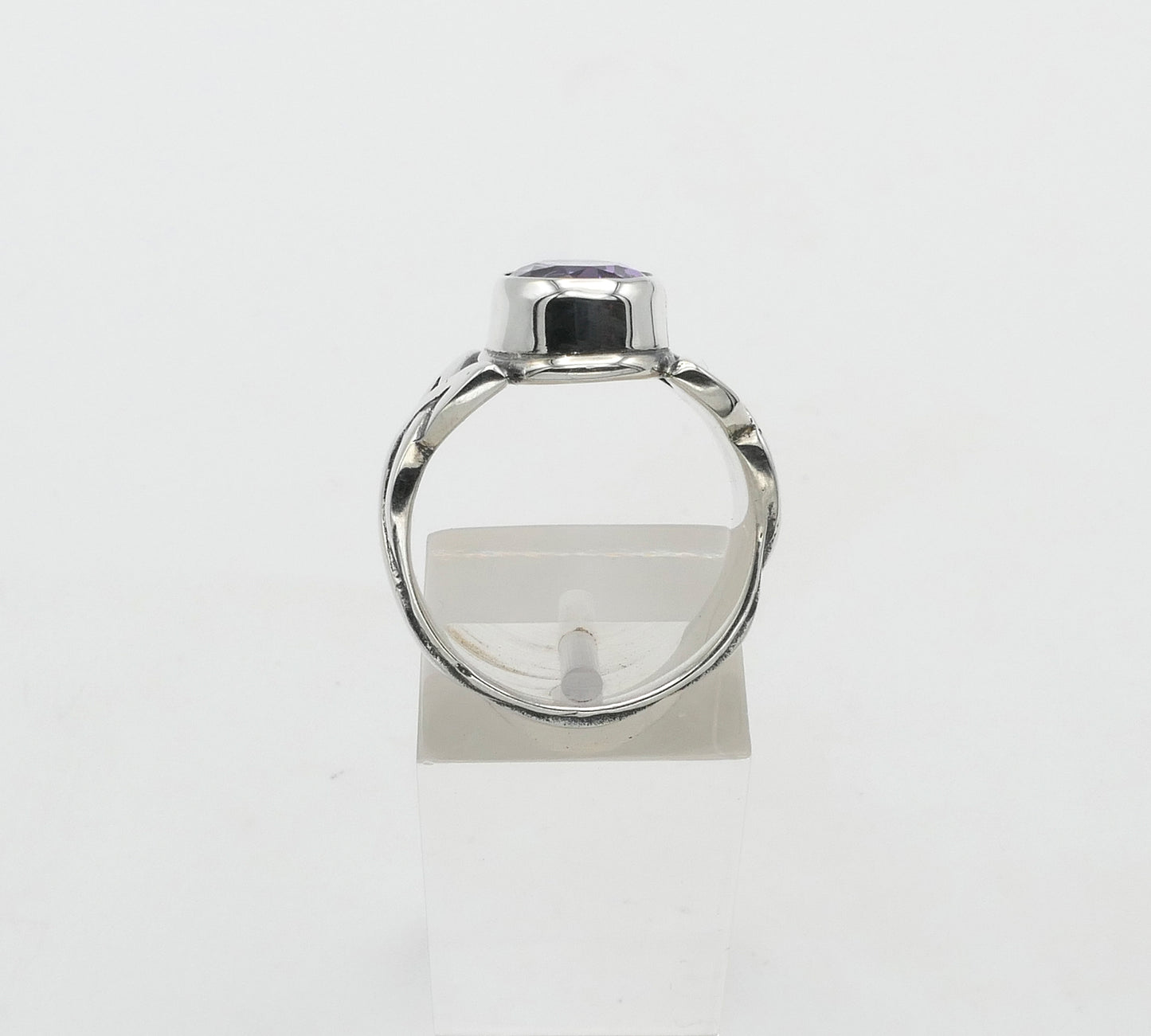 Sterling silver celtic ring set with amethyst