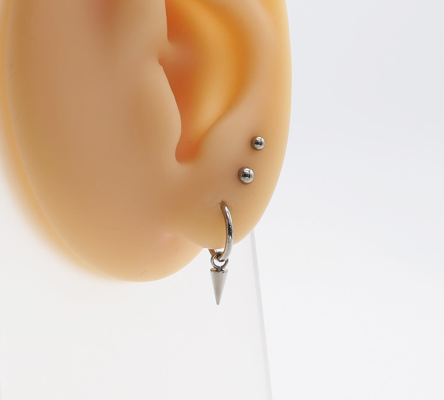 Titanium Cone Charm for Clicker Rings – Lobe Piercing Accessory