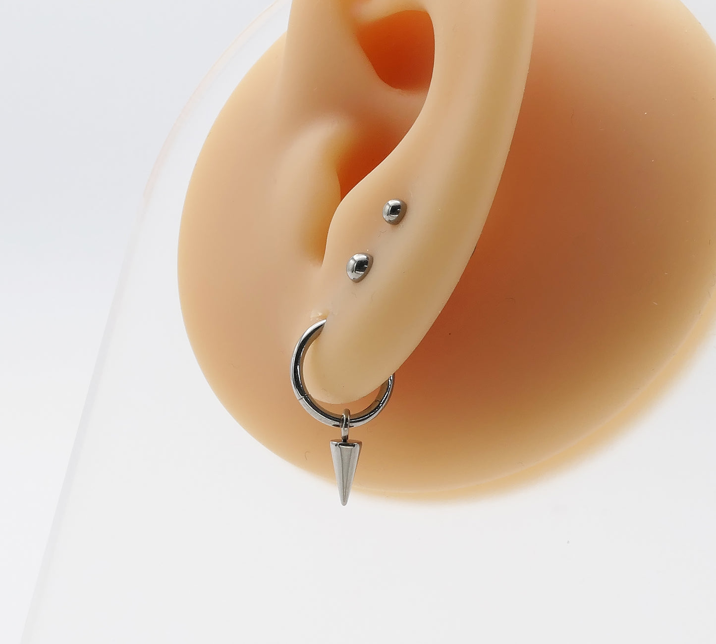 Titanium Cone Charm for Clicker Rings – Lobe Piercing Accessory