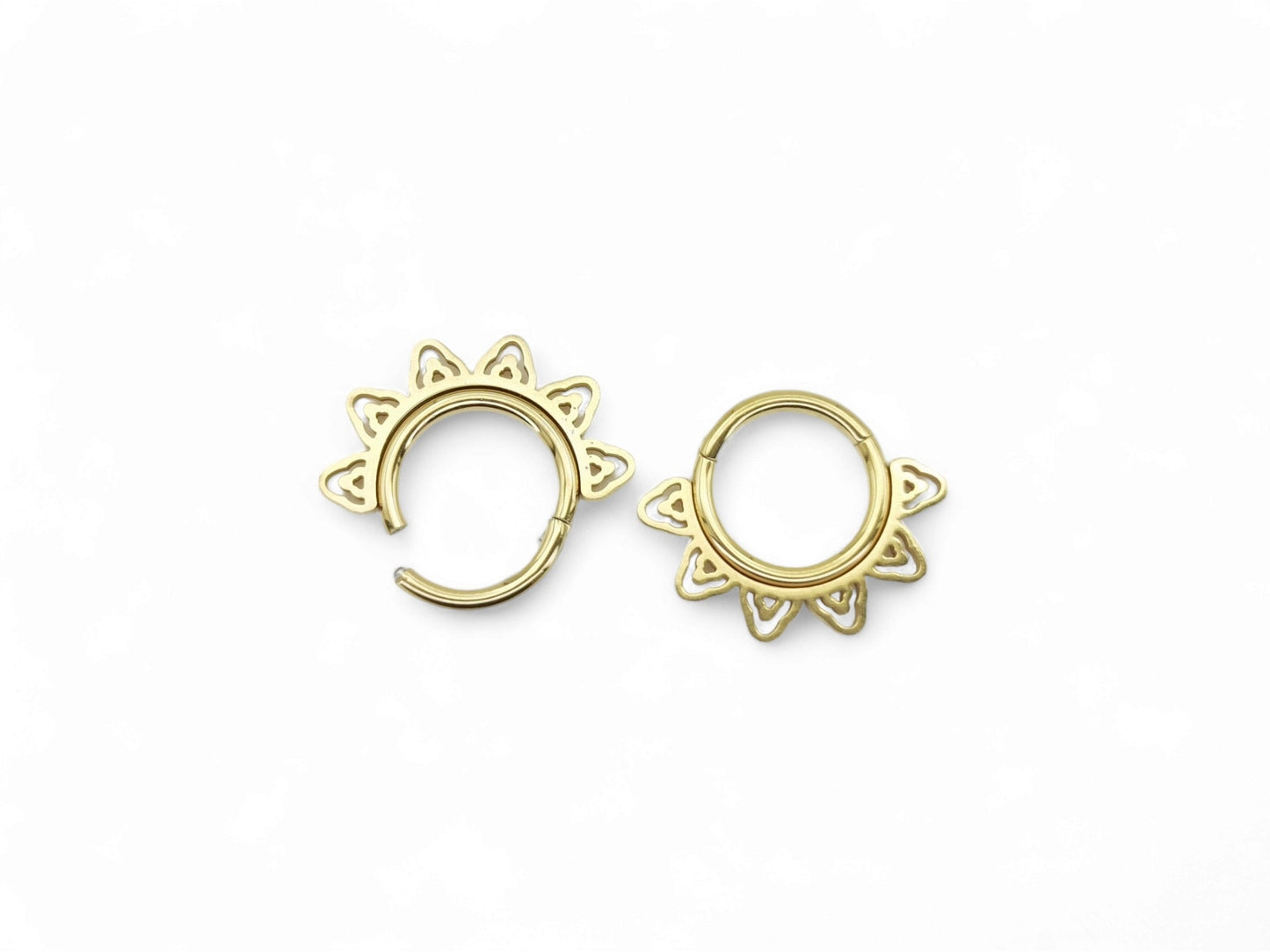 Gold surgical steel sunburst clicker ring, 1.2mm/16g, 8mm diameter