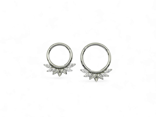 Titanium fan clicker set with marquise