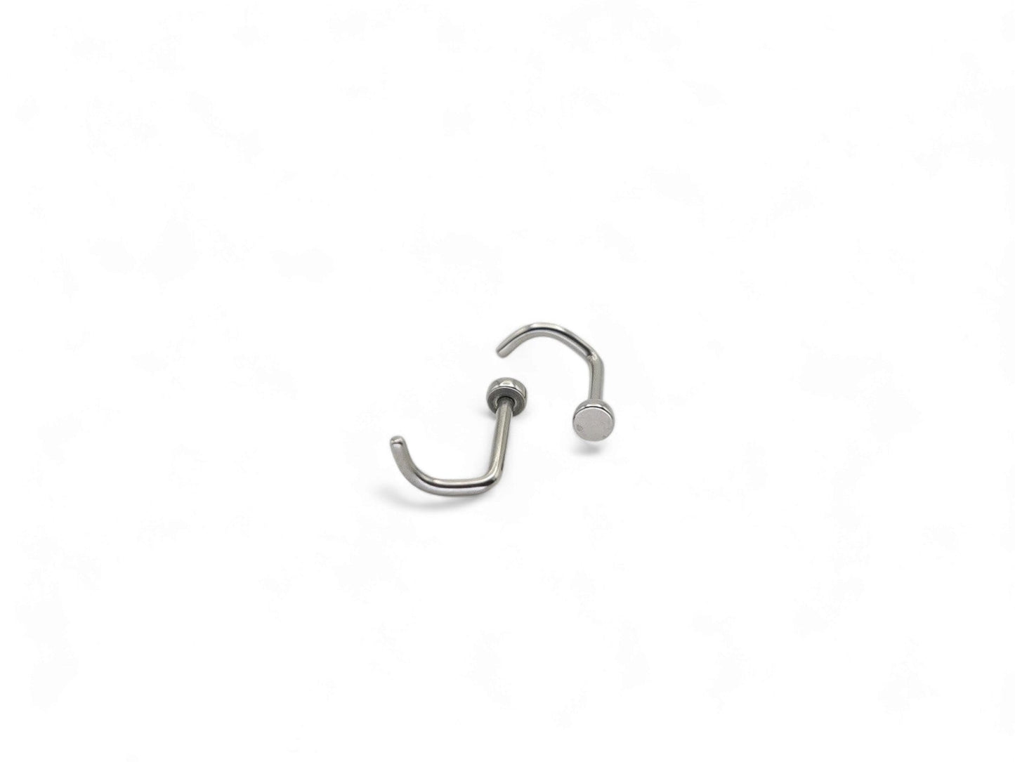 Titanium disc nose stud for 1mm/18g piercings