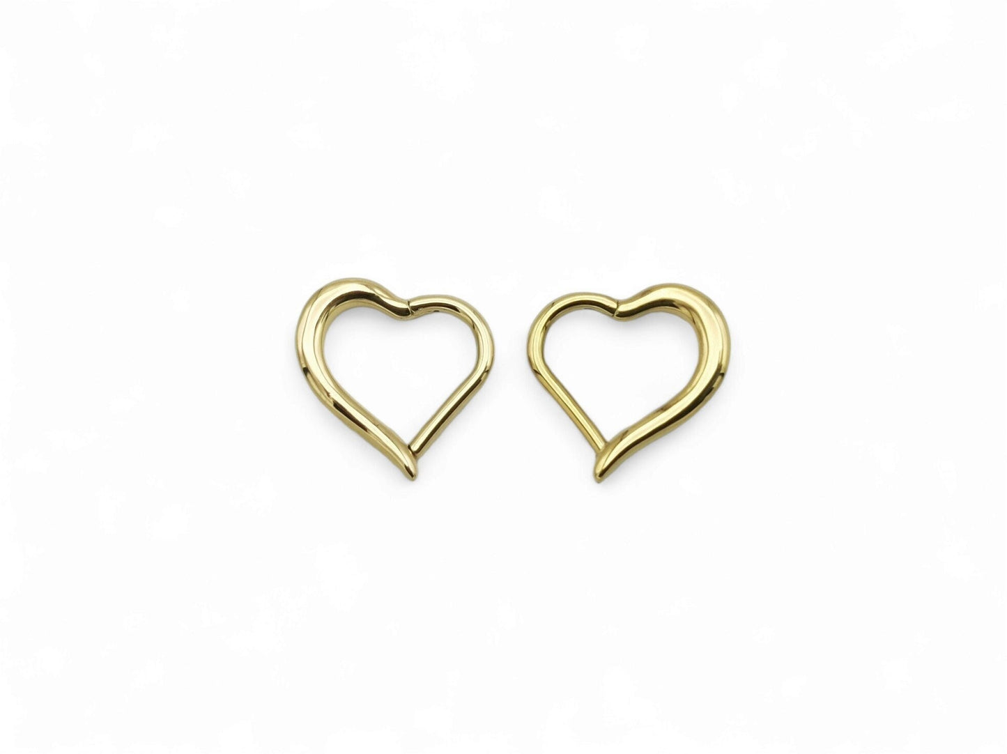 Gold surgical steel heart clicker, 1.2mm/16g x 10mm