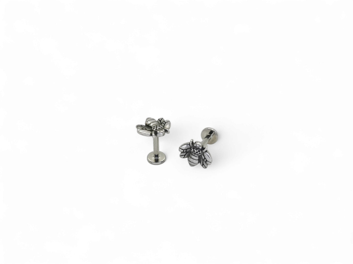 Titanium push fit bee stud, 1.2mm/16g, 6mm-8mm length