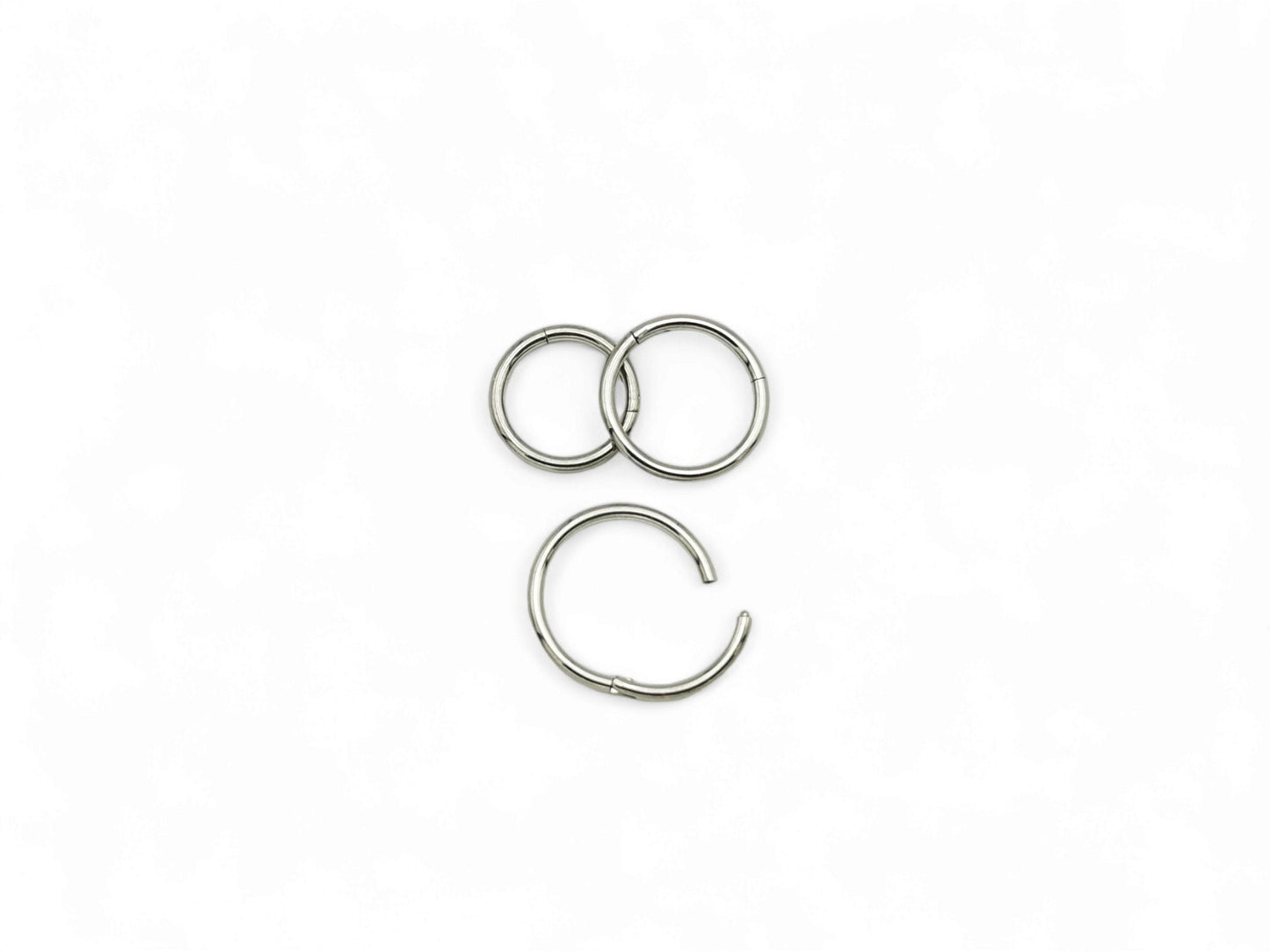 Titanium clicker ring 0.8mm/20g, 6mm-8mm diameter